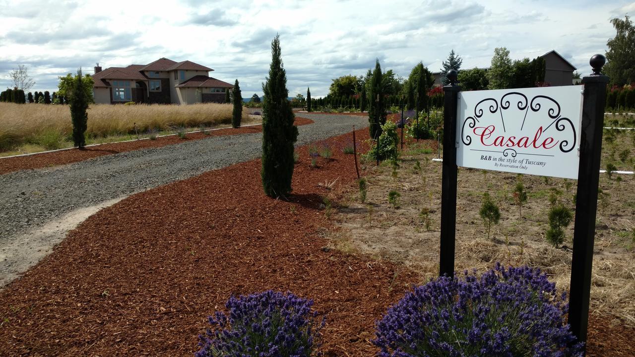 フォレストグローヴ Casale Bed & Breakfast エクステリア 写真